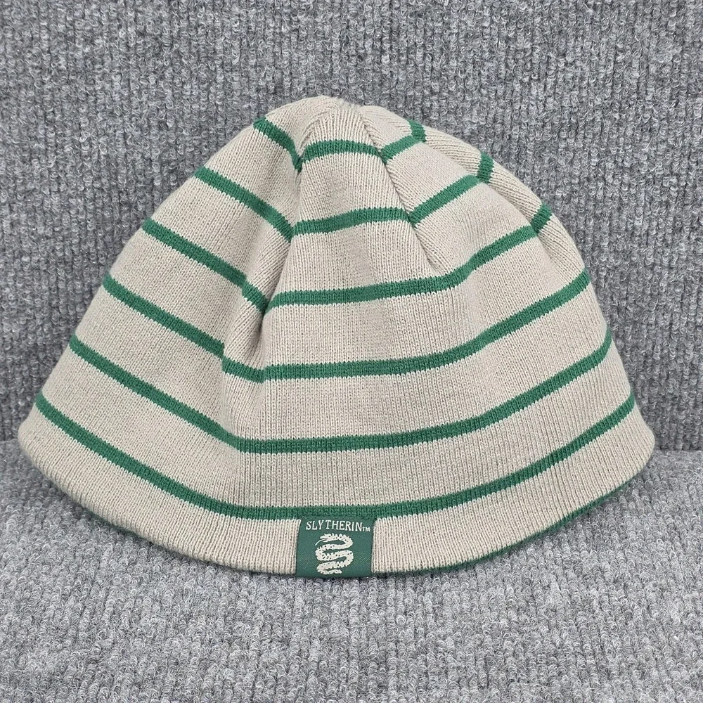 Harry Potter Slytherin Beanie Hat Reversible Green‎ Knit One Size Mens Hogwarts